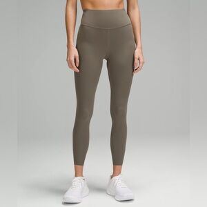 Lululemon Fast and Free High-Rise Tight 25" Pockets Size: 10